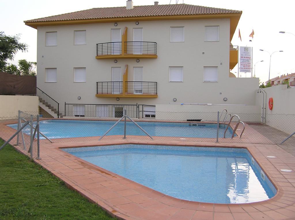 Apartamentos Turisticos Los Girasoles Espartinas Exterior foto